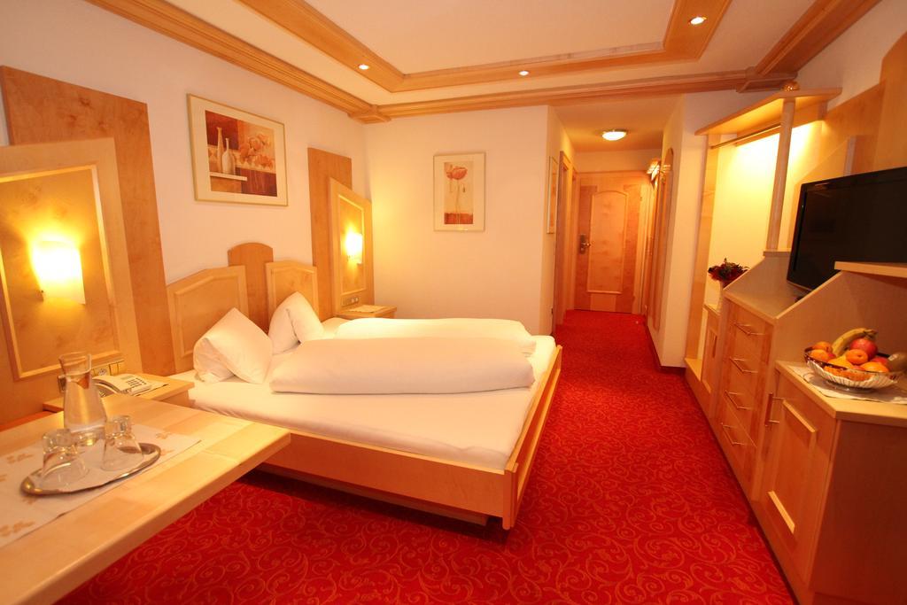Alphotel Garni Salner Ischgl Kültér fotó